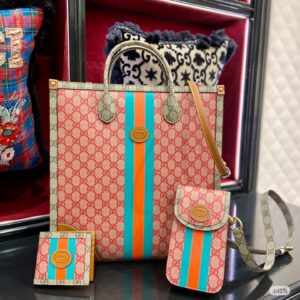 Gucci phone bag