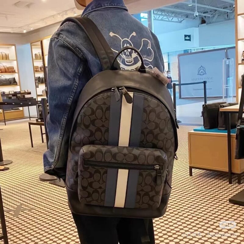 Coach men's backpack
A stylish and practical boyfriend backpack!
Selected bag styles | Beautiful styles | Adequate capacity | High cost-effectiveness
boy. I need a bag to package my computer and files for work