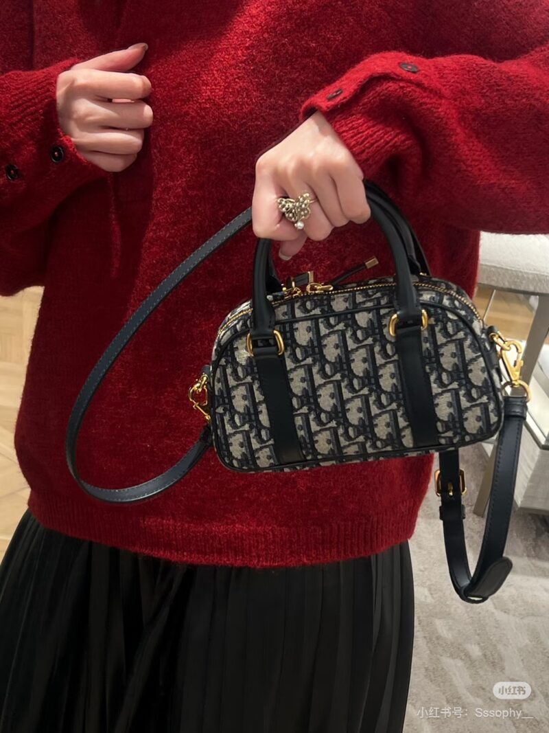82d36bd718.jpg Dior Bowling Mini Vintage 2025 Spring/Summer Collection