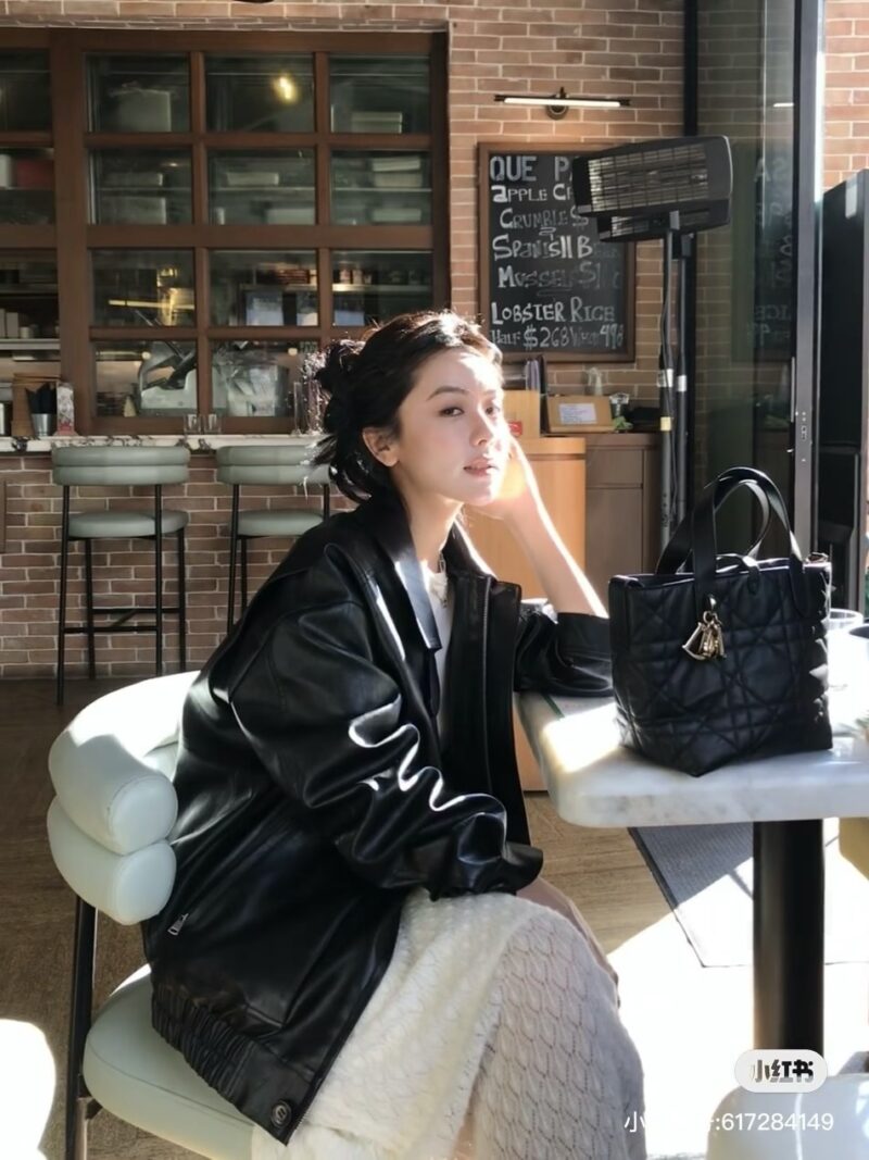 Dior vertical version toejer