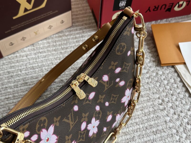 8468d387ad.jpg 250 boxesL Home 2025 Murakami Takashi Co branded SunflowerZipper | Vintage | Leather Shoulder Strap | Lightweight | Large Capacity ▼ ● Cross Shoulder | Single Shoulder | Underarm | HandheldOne pack with four backs, detachable chain point 8 and...