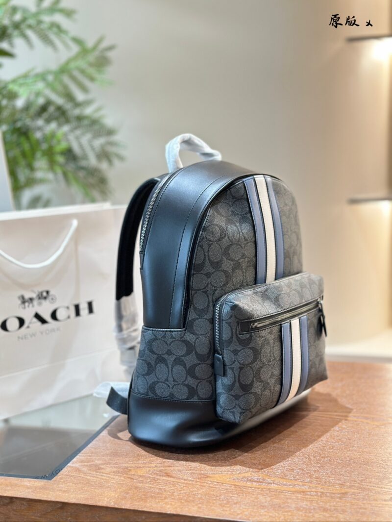 [Men's Shoulder Back] p320
Coach men's large backpack, stylish and upscale, with a size of approximately 32 * 42 * 16cm, featuring a classic logo design and a separate computer compartment for shopping Handsome back to work, hurry up and send off you...
