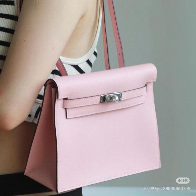 Do you know the 6 ways to carry Herm è s dance bags?
These 6 types are: single shoulder, hand-held, hand-held, crossbody, waist bag, and double shoulder.