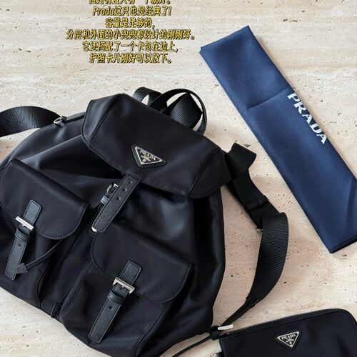 240 upgraded version without box
size：35*30 cm
PRAD Nylon Backpack
When it comes to backpacks, I have to recommend the design of this bag. It's so imaginative!
Convenient, no need to be absent
It's a practical backpack!!!
?? Mild waterproof and...