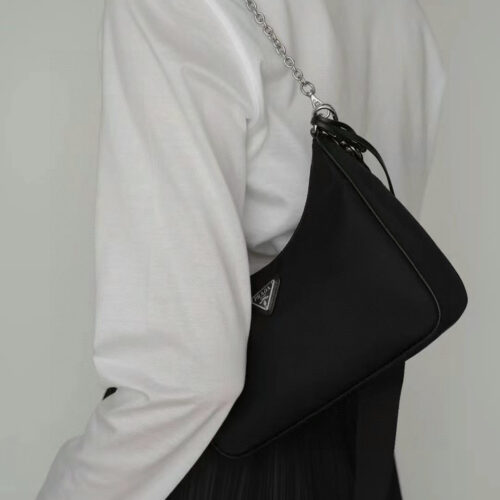 Handheld/crossbody/single shoulder/underarm