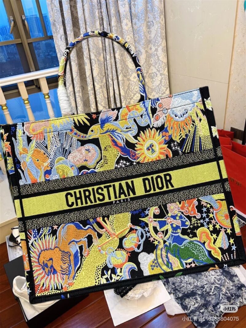 dior tote