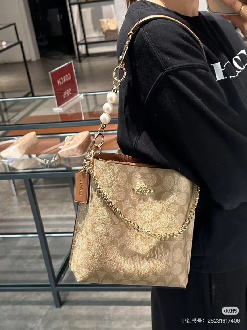 Coach bucket bag