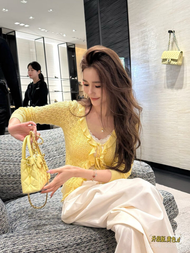 91ddf6f021.jpg Cute and lovely chicken yellow/very suitable for summer color matching~