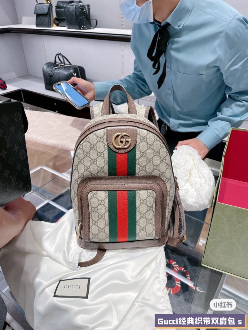 965e3df11b.jpg Gucci backpack