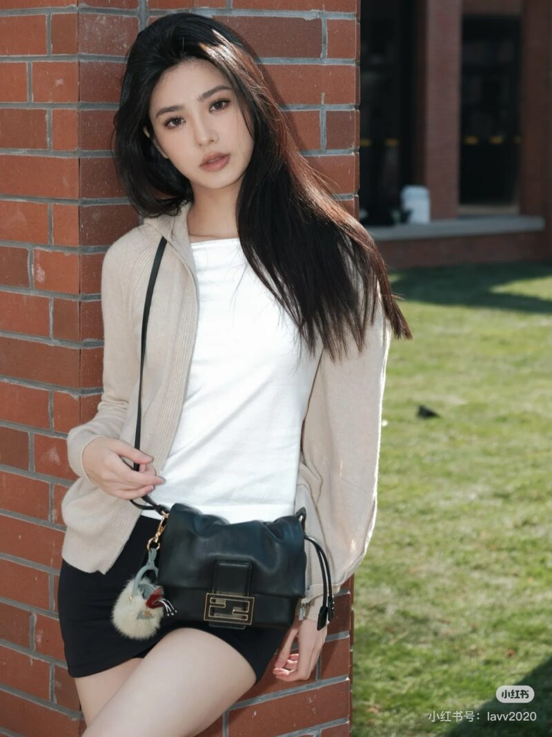 9841e49d24.jpg Fendi Mini