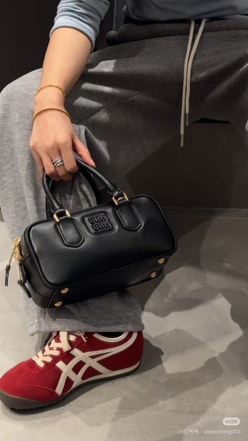 Classic bowling bag ??
