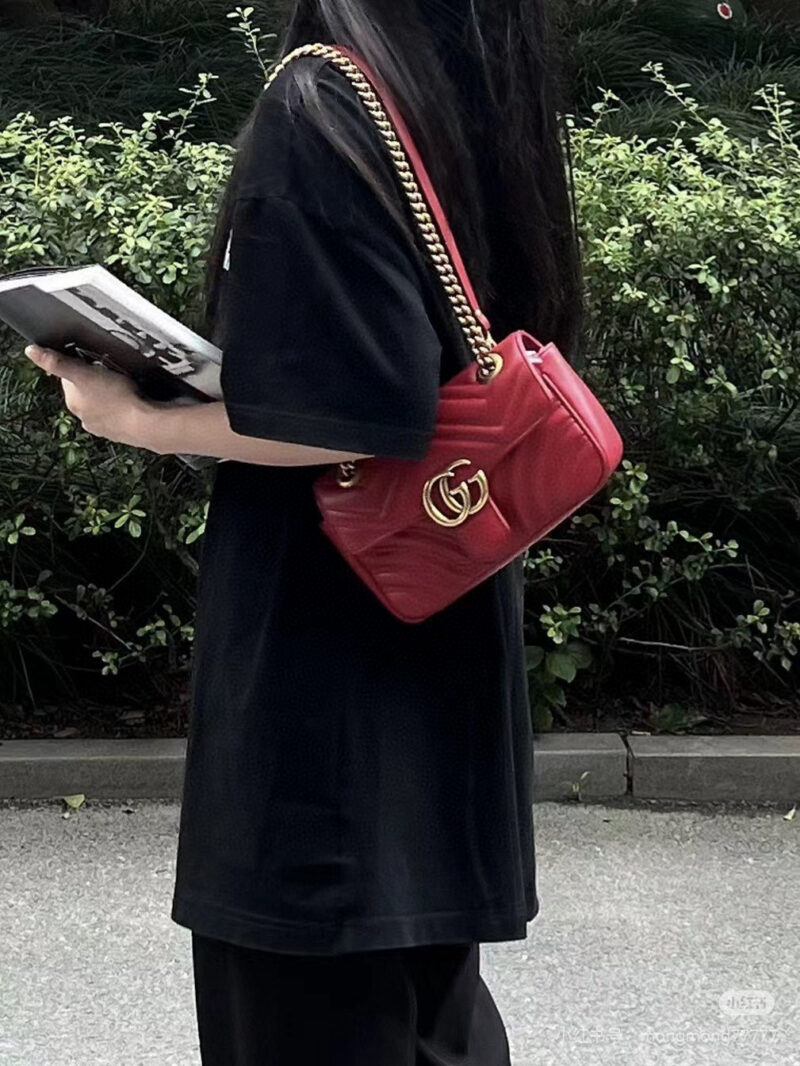 Gucci Marmont is the first choice for babies born in their zodiac year after getting married in red
