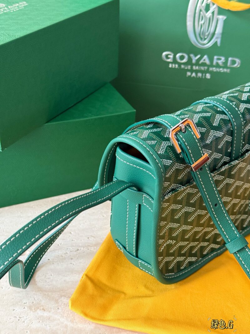 240 boxes
size：22*15cm
Goyard that can't stop at all
goyard
Isn't it a bit good-looking!
Goyard mailman bag! Do refined boys or relaxed girls have more backs?