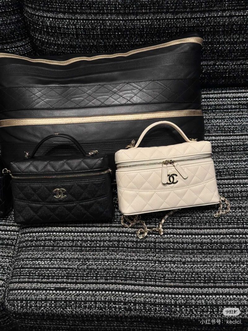 ac7e20d731.jpg Chanel LP Same Style Small Box Small Makeup Bag