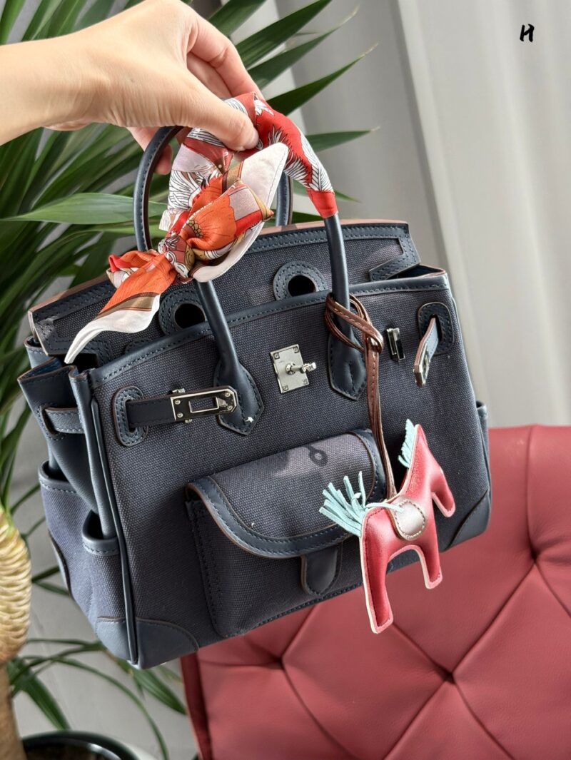 Essential canvas for summer in Taiwan | Birkin25 Cargo workwear elements 2cargo thief lightweight daily
What to carry in summer? If you encounter cargo25, don't miss it. Wow
Cream white summer super gentle silver buckle cool love lottery
A must-have ...