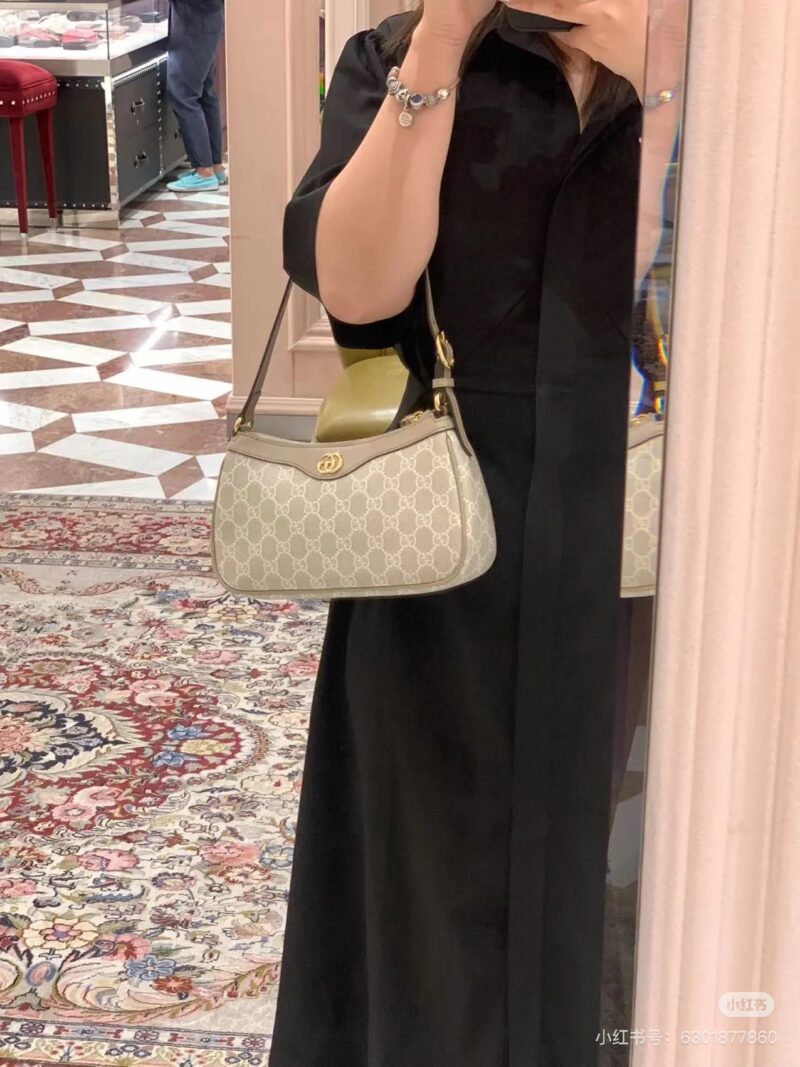 Gucci Oat Mahjong Bun