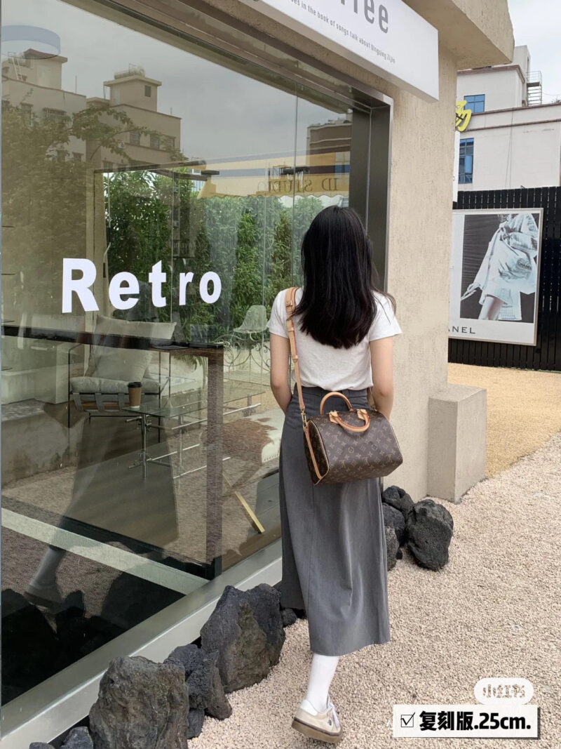 b0c623ea09.jpg Cross body reference ??