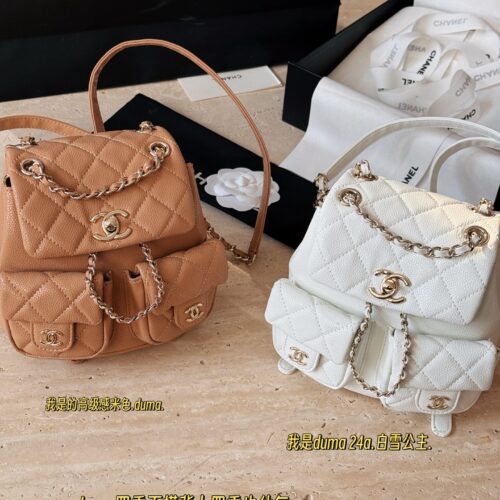 290 boxes
size：18*19cm
Xiaoxiang Home Duma 24V Backpack
Take Snow White home with a heartbeat
Cute love
The cutest backpack of the season
? Single shoulder ? Double shoulder ? Handheld