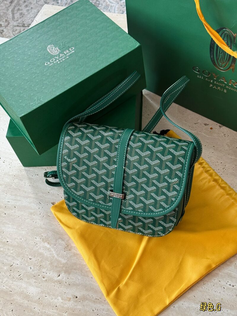 240 boxes
size：22*15cm
Goyard that can't stop at all
goyard
Isn't it a bit good-looking!
Goyard mailman bag! Do refined boys or relaxed girls have more backs?