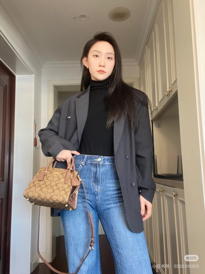Handheld and crossbody