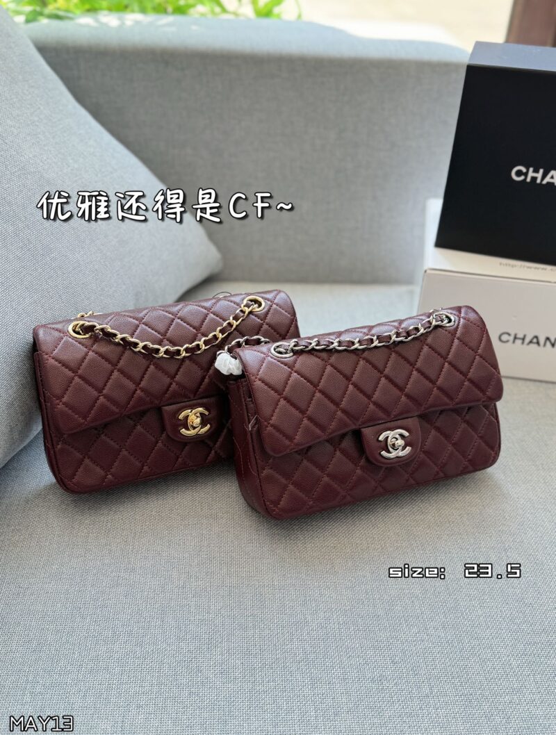 Color card ??
CHANEL Classic Flap CF Series Caviar Chain Bag with Lid Cover, Single Shoulder Crossbody Bag