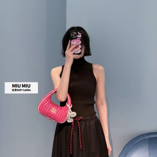 Happy miumiu girl!