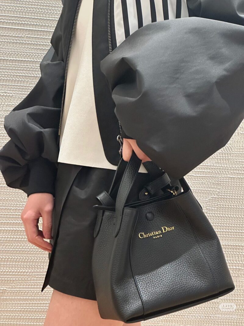 c015d6d511.jpg Dior Basket New Style