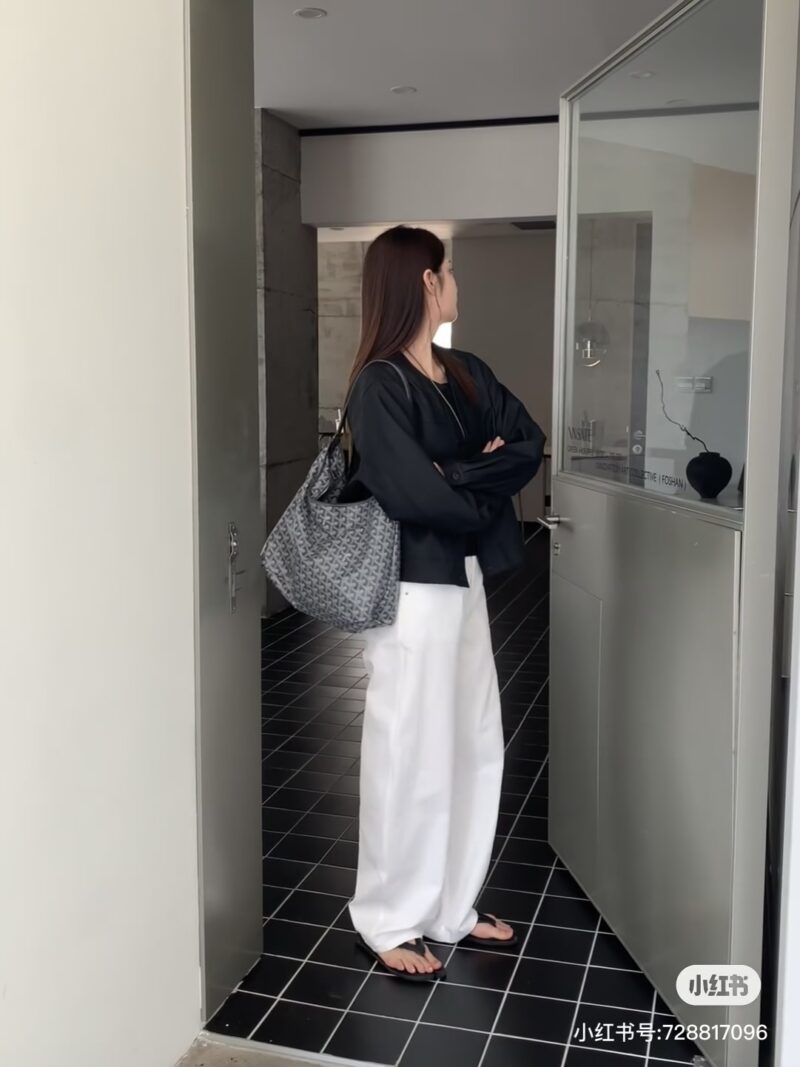 Grey casual and versatile ??