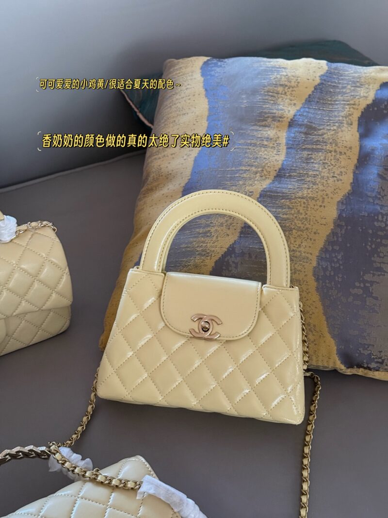 c39af4852c.jpg 220 boxes
Grandma Xiang's color is really amazing/stunning
size:20*12cm
Xiaoxiang's 23k Kelly
The most beautiful 23k, the oil wax skin looks so good! I have the impulse to immediately drop the sa!
Cowhide quality