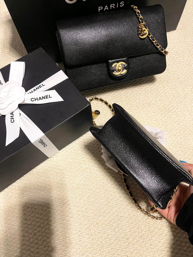 Chane1 24k CF lychee pattern
Xiaoxiangfeng handbag
No Ling Ge Jin Zhi Ni Jennie Same Style
Size：23x13cm
17x12cm