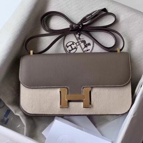 Constance Elan's new 24cm elephant grey gold buckle Epsom leather versatile color
Perhaps many people underestimate this color, but whether it's for daily travel or photography, it's very eye-catching. Fashionable and retro colors will never go out o...