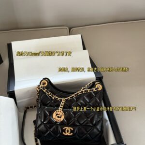 240245 box
Size: 19 * 13cm (small size)
23 * 16cm (large size)
Xiaoxiang's 23rd hippie hobo
This popular Tmall Genie has gone viral
It's really nice
Commonly known as croissants, they have a strong sense of design
Oil wax leather, with good wear resi...