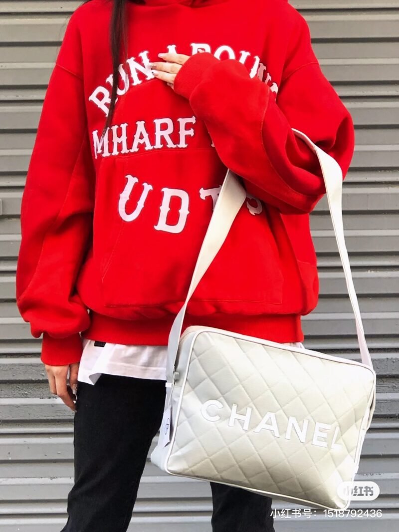 c80e09e3d4.jpg Chanel vintage bag