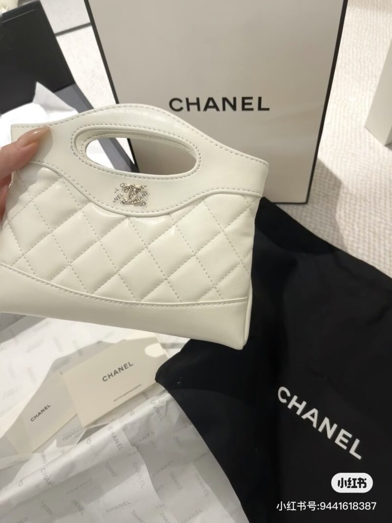 cbdd19101a.jpg chanel31bagmini