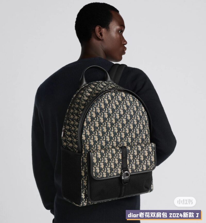cd754116f7.jpg A must-have week for travel and sports after the collection of big brand sports backpacks
Fashion! Personality! Do you have a backpack that you admire for pursuing freedom? A backpack is also a good choice for travel, as it can hold a large amount of...