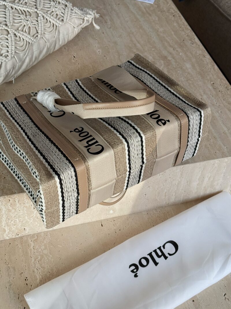 d50ff006a8.jpg 190 without box
Size: 36 * 25cm (Medium)
Chloe canvas shopping bag
Customized in-house ??
The most worthwhile canvas tote Chloe to buy
Super feel!
?? Customized version!