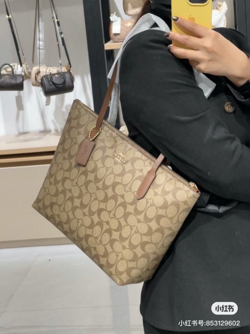 Coach shopping bag