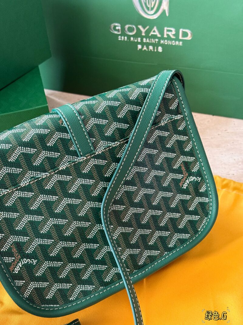 240 boxes
size：22*15cm
Goyard that can't stop at all
goyard
Isn't it a bit good-looking!
Goyard mailman bag! Do refined boys or relaxed girls have more backs?