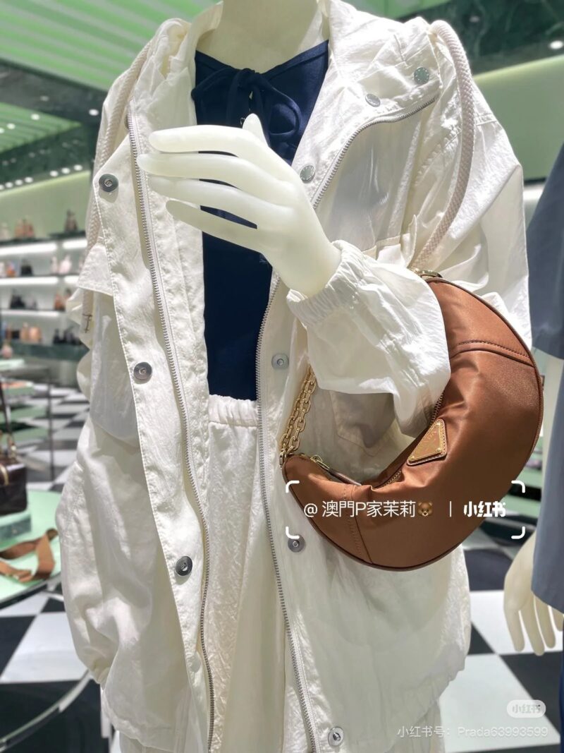 Handsome and practical!
