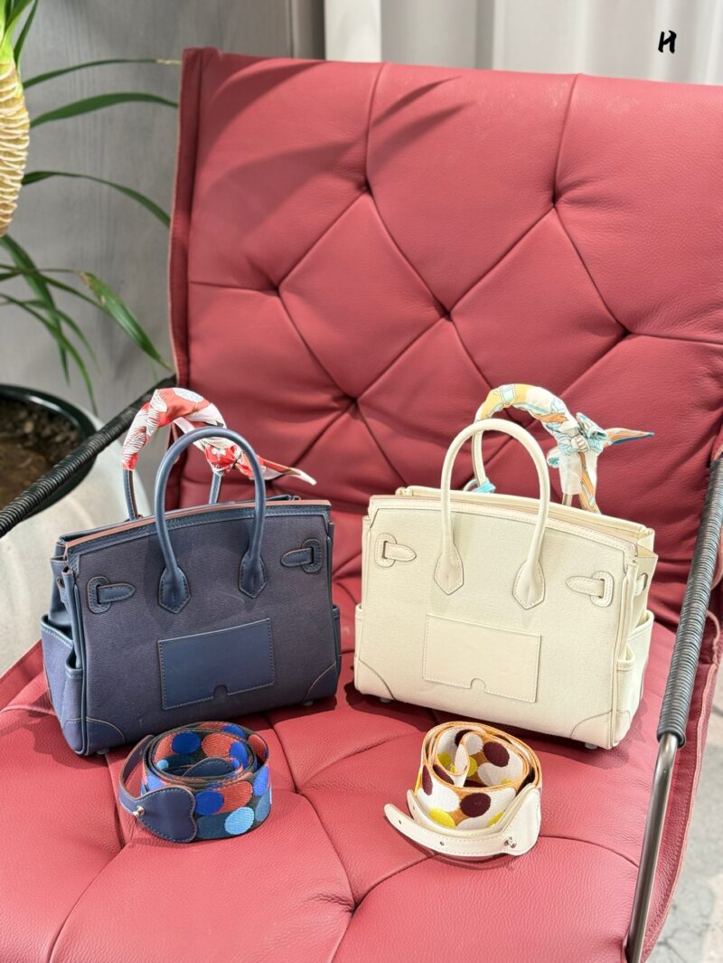 Essential canvas for summer in Taiwan | Birkin25 Cargo workwear elements 2cargo thief lightweight daily
What to carry in summer? If you encounter cargo25, don't miss it. Wow
Cream white summer super gentle silver buckle cool love lottery
A must-have ...