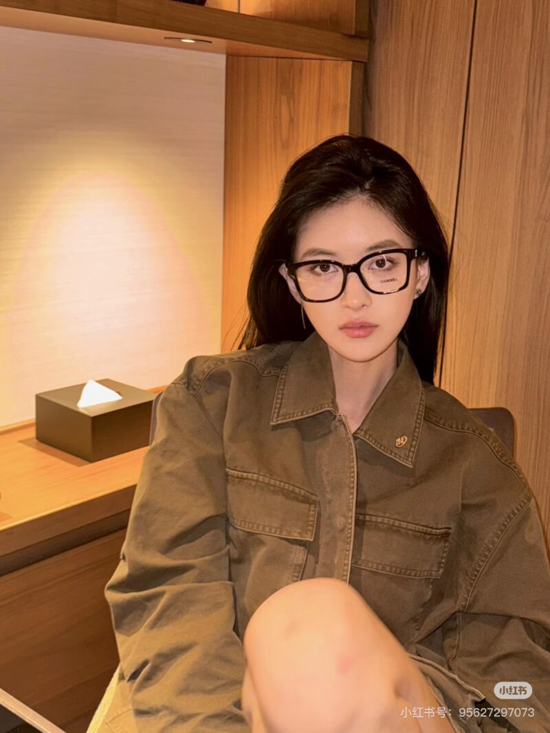 eda2bb4f1a.jpg Chanel Plain Mirror