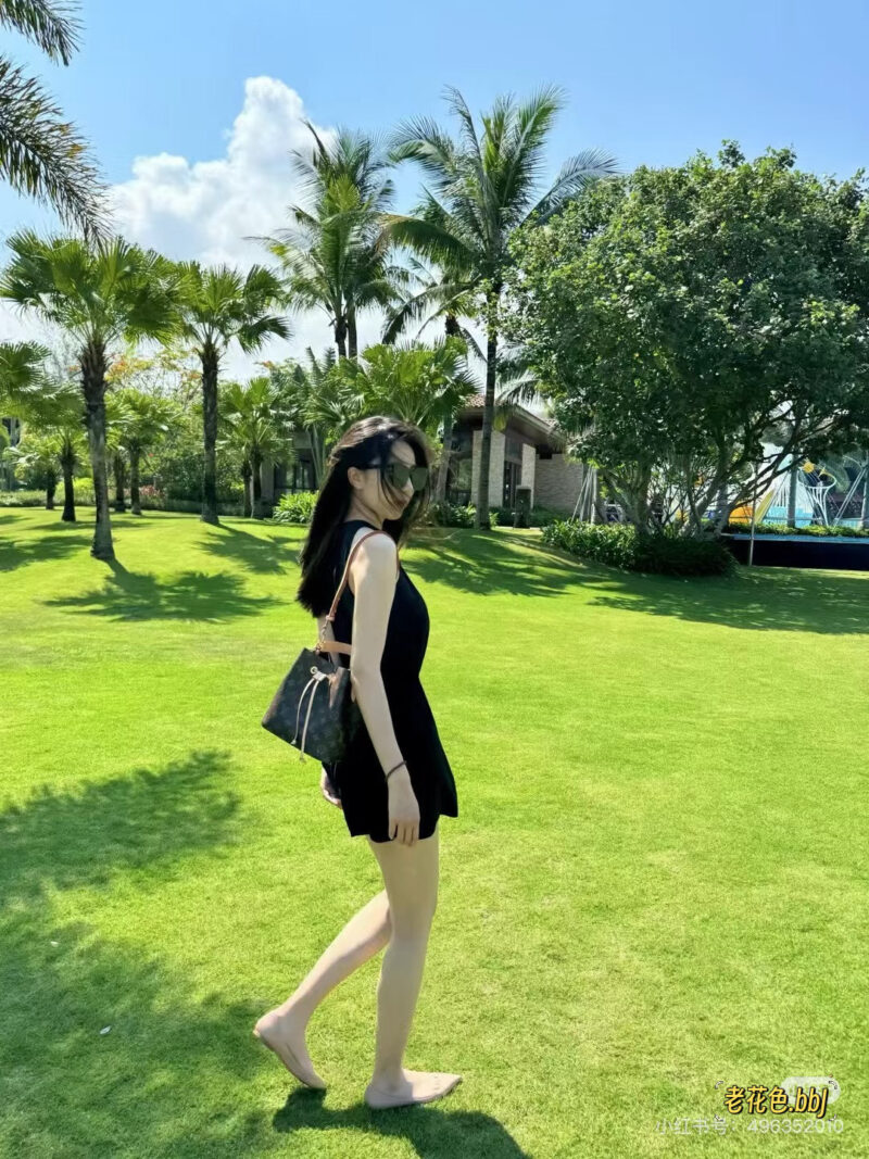 f09a8bdc33.jpg Back in summer feels so great!