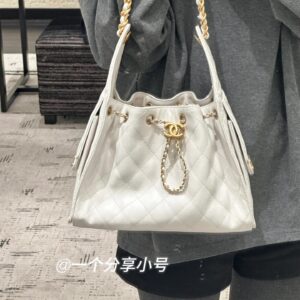 245 Pack (Upgraded Version)
Size: 30 * 20cm (small)
CarryAll, the strongest member of the L family,
Cute and casual are all okay, haha
Carryall is really strong!
Comes with a storage wallet,
The cost-effectiveness is unparalleled online now
Search fo...