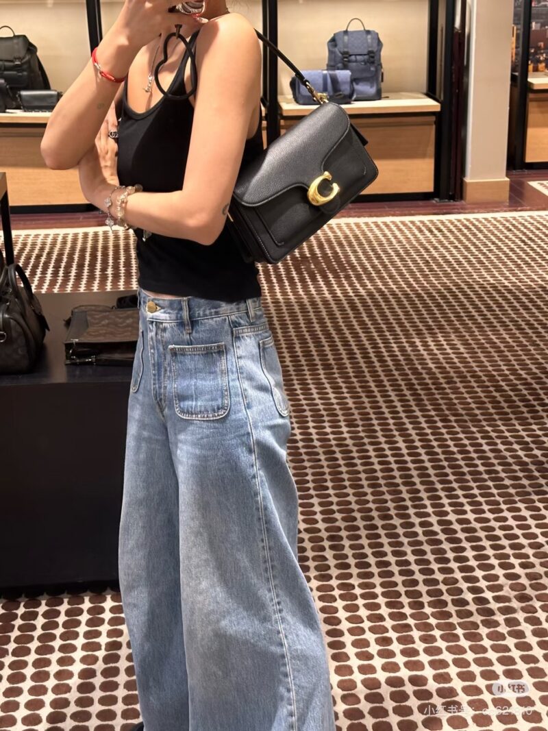 Cool girl ??