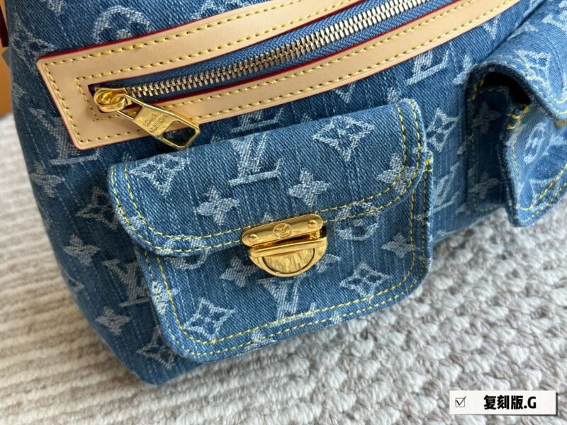 f2e14f675f.jpg 275 boxes
size:30 22cm
L's jeans are perfect for summer
I really like the tannin series
Sufficient capacity,
Soft and not afraid of pressure,
Color resistant and stylish!
