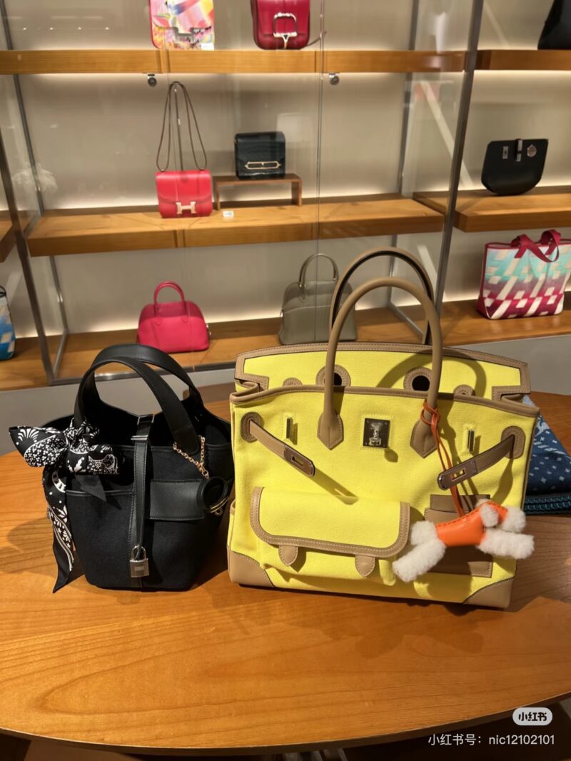 f5b53914b4.jpg BK25 Lemon Yellow