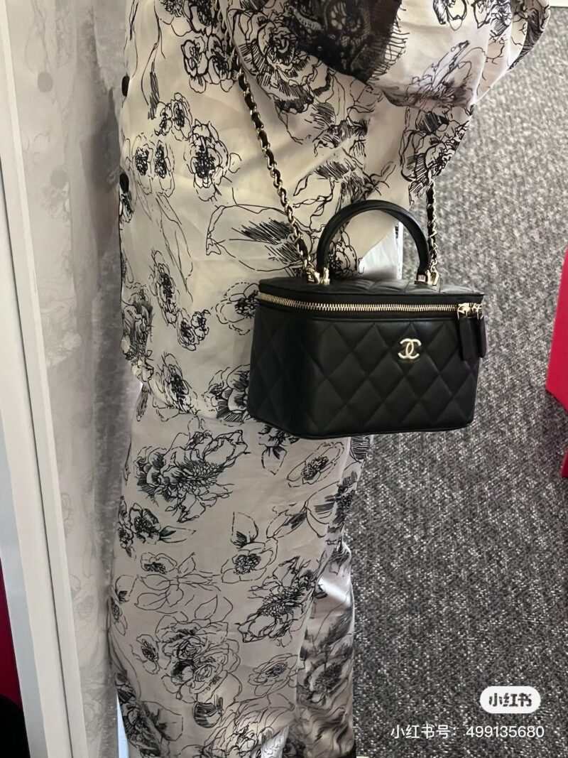 Chanel Classic Wrist Box Bag