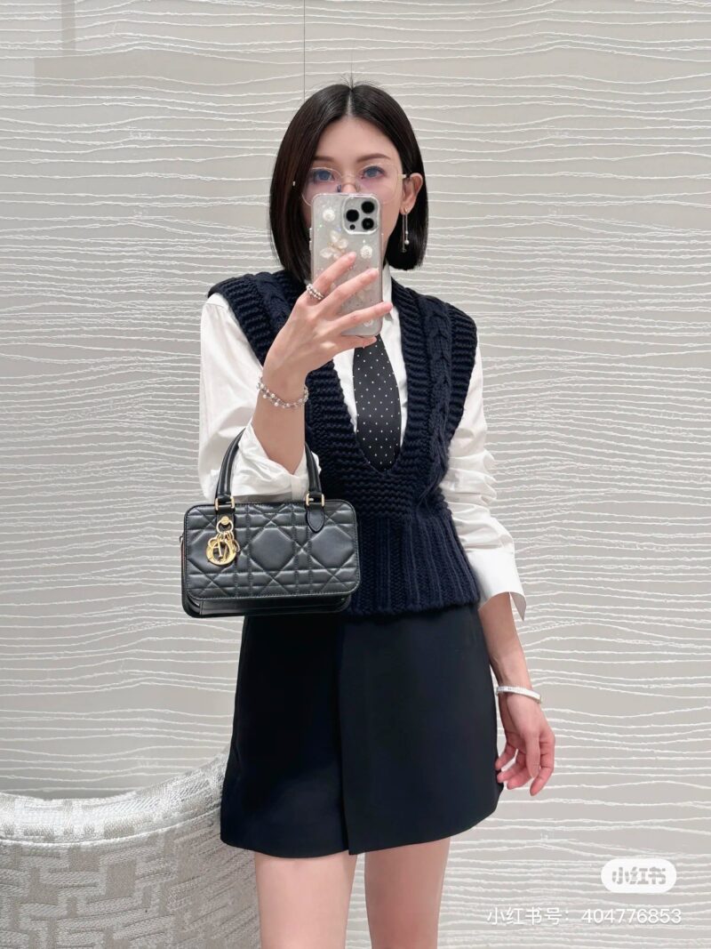 f880a7a6c7.jpg Dior Sheepskin New Edition