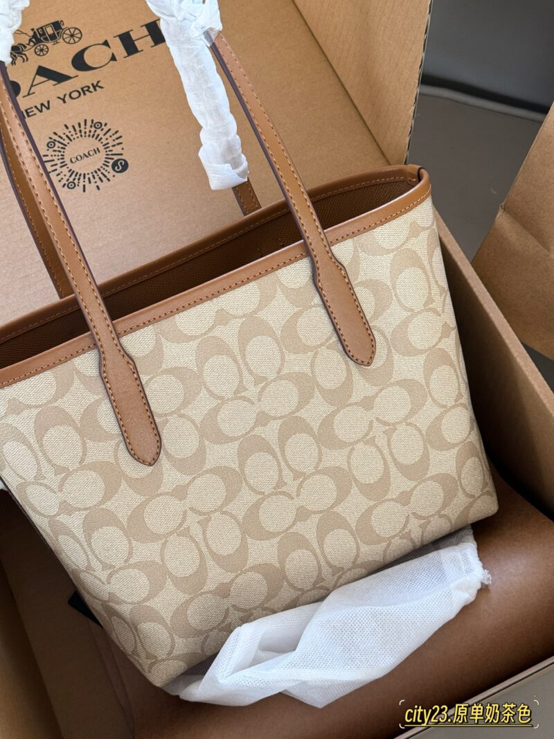f9a5fadf68.jpg 210 replica edition box
size:22*20cm
Super lightweight ??
C's new mini tote
City23 is such a friendly size!!!
Sisters who thought the tote was too big
Now a new size has been released!!!
Original order quality/genuine fragrance warning ??