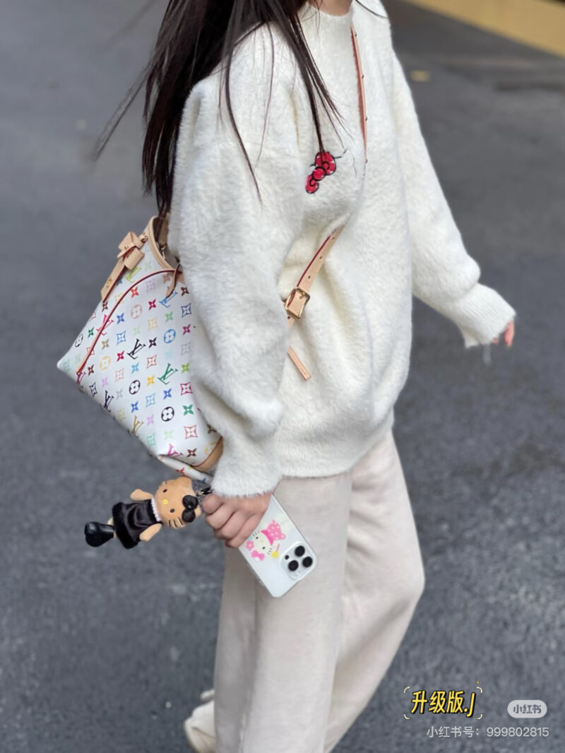 Got LV white tri color carryall